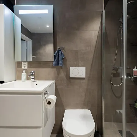 Апартаменты Modern In Center *